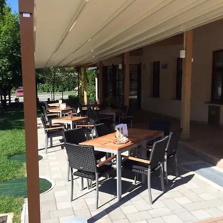 호텔 Marinsek 나클로