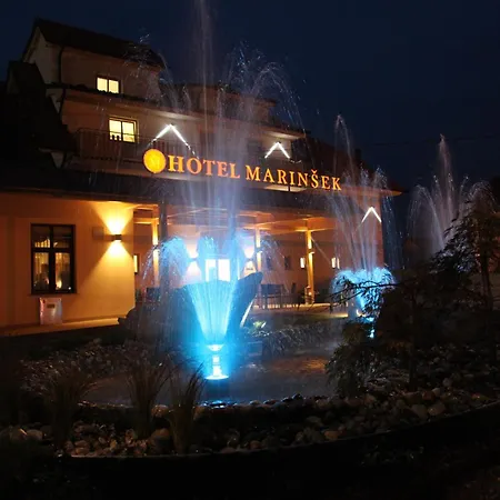 Marinsek ホテル
