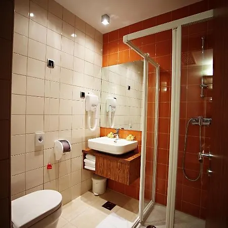 Marinsek 3*